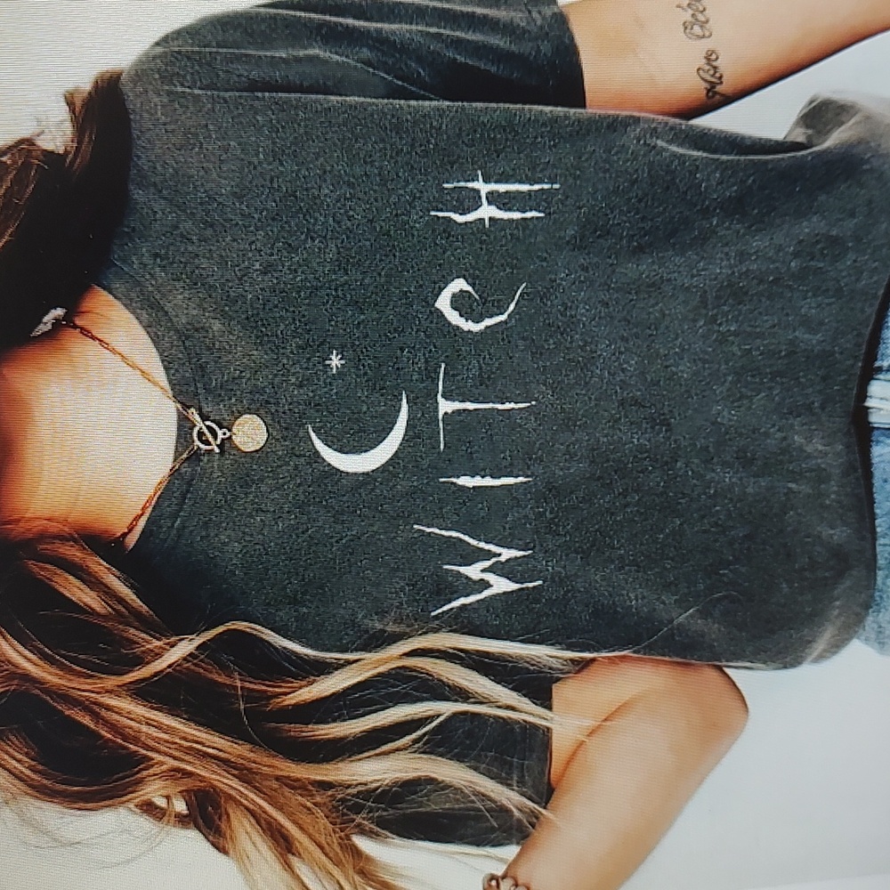 NIP WITCH Tee